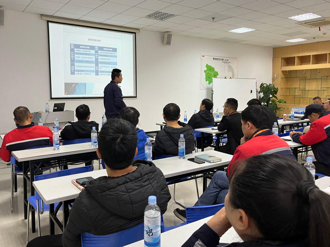 分享知识，，交流履历——w88win优德受邀到统一企业举行中央空调清洁手艺分享(图2)