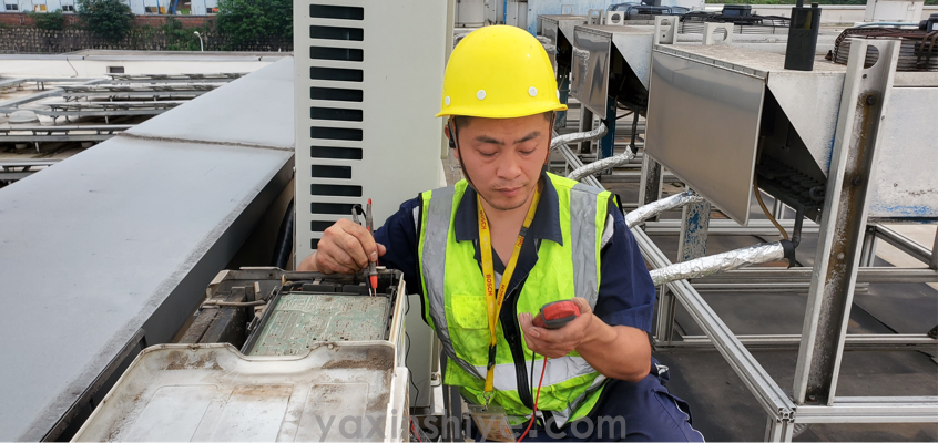 芙蓉之花｜刘焕林：：：投身行业十余载 既是“手艺专家”也是劳动模范(图2)